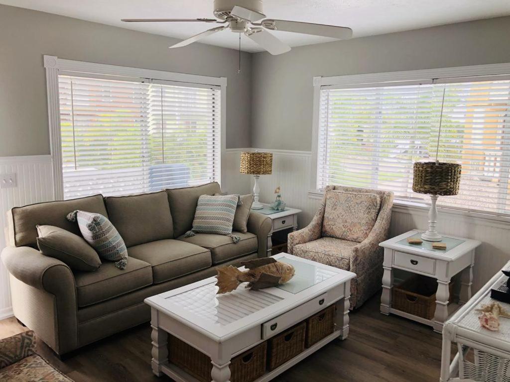 Amazing Beach Getaway Pool Condo By The Beach Bradenton Beach Extérieur photo