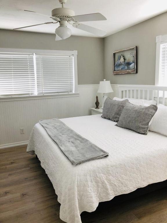 Amazing Beach Getaway Pool Condo By The Beach Bradenton Beach Extérieur photo
